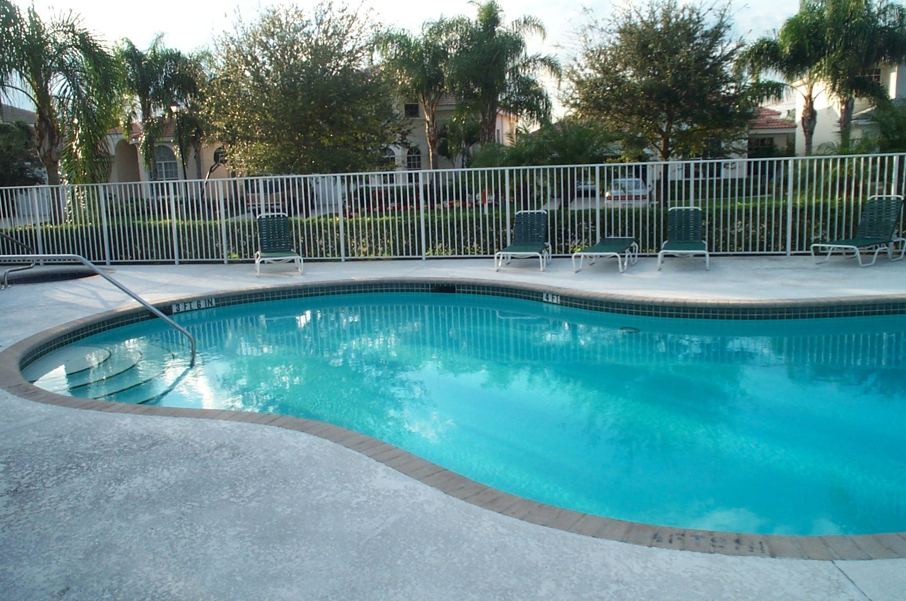 Cypress Cay Parkland pool